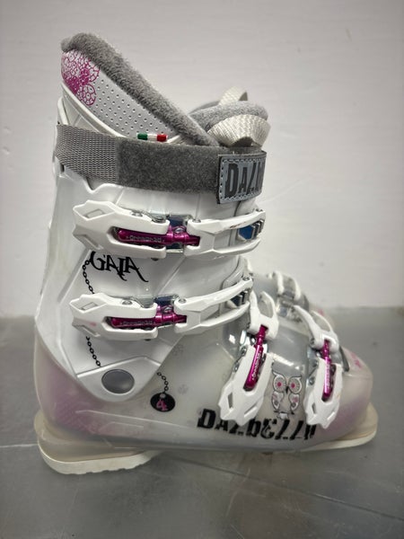 Mondo 23 & 23.5 Women's Dalbello Gaia 4 All Mountain Ski Boots (Used)