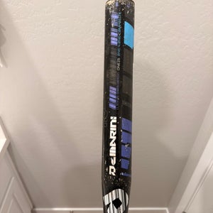 DeMarini Bat 28 oz 34" (Used)