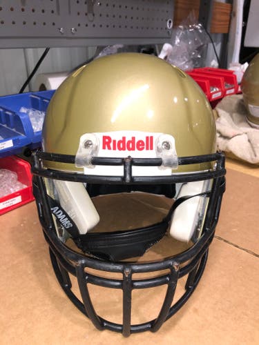 USED RIDDELL ADULT SPEED FOOTBALL HELMET - LARGE - VEGAS GOLD
