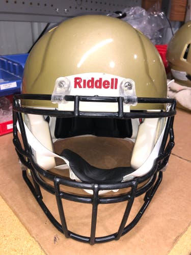 USED RIDDELL ADULT SPEED FOOTBALL HELMET - LARGE - VEGAS GOLD