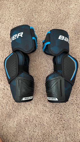 Senior Medium Bauer Bauer X Elbow Pads (Used)