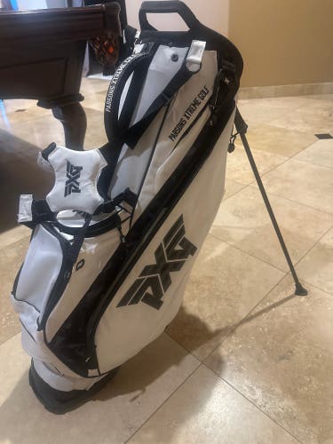 Unisex PXG Lightweight Bag (New)