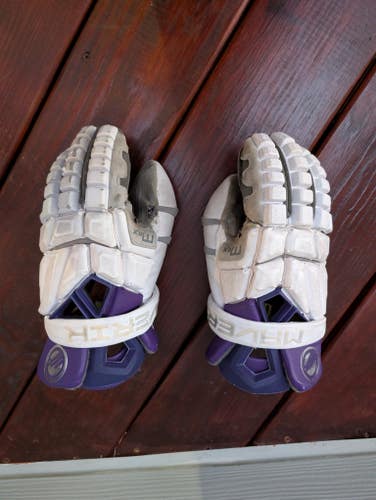 High Point University D1 Maverik Max Lacrosse Gloves Large (Used)