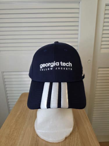 NWT Georgia Tech Yellow Jackets Adidas Strapback Hat NCAA