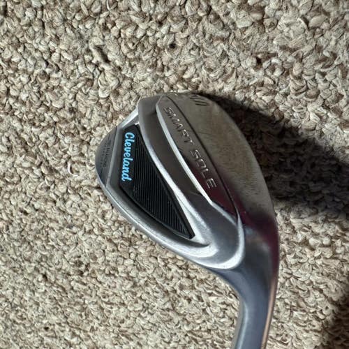 Womens Cleveland Smart Sole Right Handed Sand Wedge Golf Club