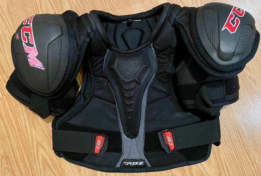 Men's Medium Senior CCM RBZ 110 Shoulder Pads (Used)