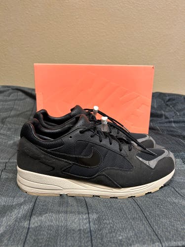Nike air skylon 2 x fear of god size 9.5