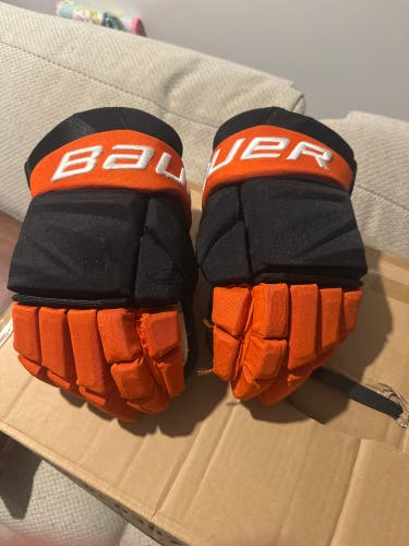 Bauer Vapor Hyperlite Gloves 14" (Used)