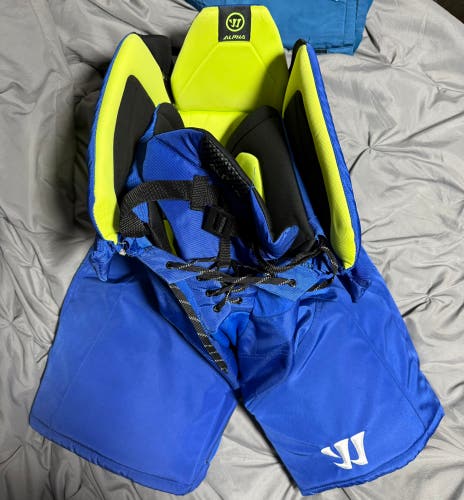 Men's Senior Large Warrior Alpha LX PRO Hockey Pants Pro Stock (Used)