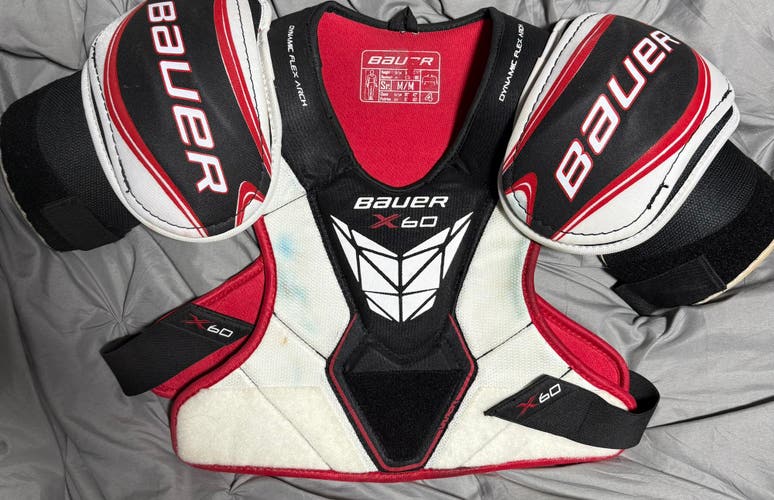 Men's Medium Senior Bauer Vapor X60 Shoulder Pads (Used)