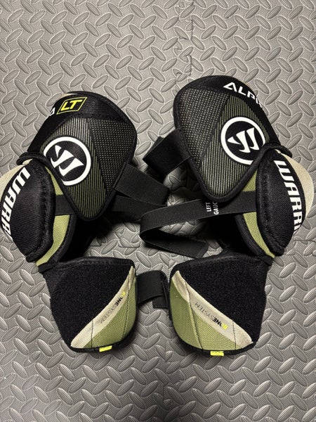 Warrior Alpha LT Elbow Pads Senior Large (Used)