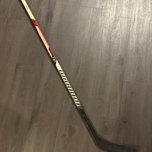 Pro Stock Warrior Alpha LX3 Pro Left Handed 80 Flex Mackinnon Curve hockey stick