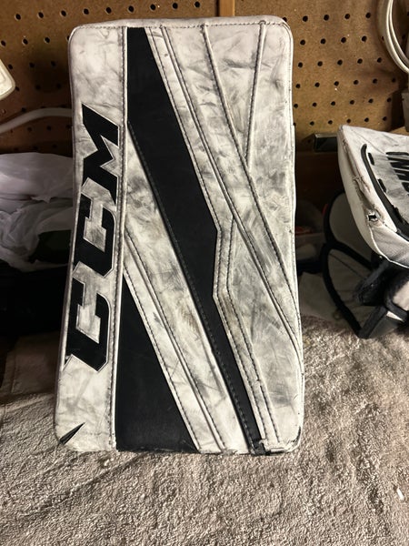 CCM Extreme Flex III E3.9 Regular (Used)