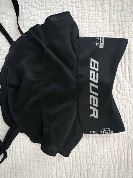 Junior Bauer (New) Neck Guard. (12-14”)