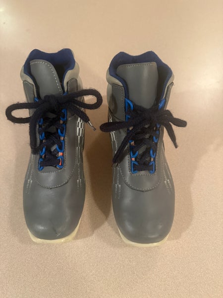 Skate Size 6.0 Rossignol Cross Country Ski Boots (Used)