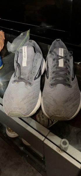 (Used) Brooks Ravenna 11 Grey Blue  1203181B413 Women’s Size 9