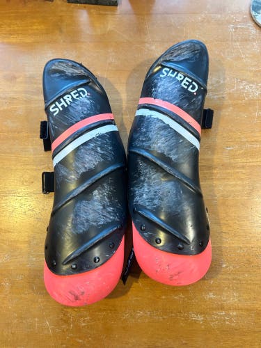 Shred Carbon Shin Guards