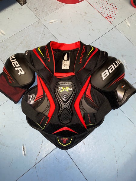 New Bauer Vapor 2x Pro Shoulder Pads Senior Small