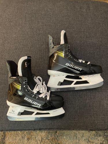 New Jordan Kyrou MyBauer Customized Hyperlite 2 skates