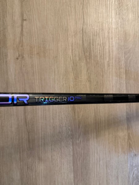 Senior CCM Ribcor Trigger 10 Pro Right Handed Hockey Stick P28 65 Flex (New)