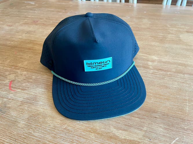 Black Adult Unisex One Size Fits All Hat (New)