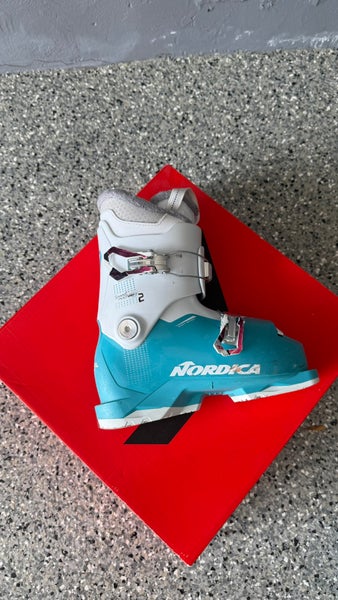 Nordica Speedmachine J2 Ski Boots