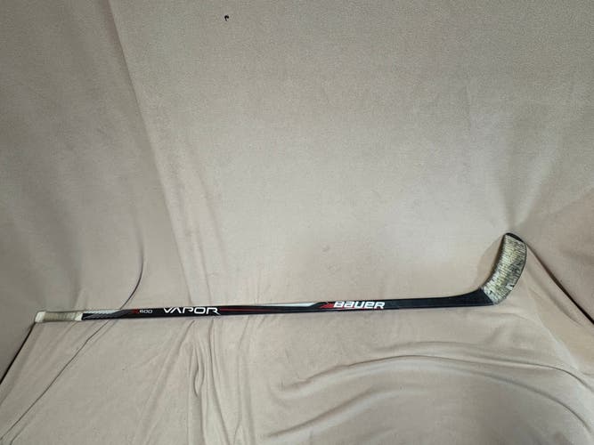 Senior Bauer Vapor X600 Right Handed Hockey Stick P92 87 Flex Pro Stock (Used)