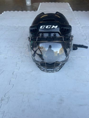 Large CCM FitLite FL500 Helmet (New)