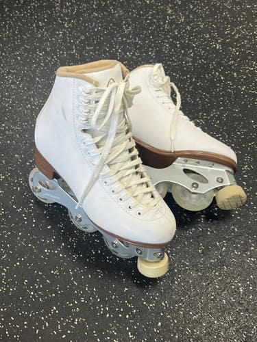 Used JACKSON FINESSE Senior Rec Fitness Skates White Senior 7 11849-S000033998