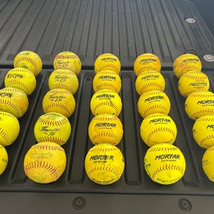 Mens 52/300 Slowpitch BP Softballs(Used)