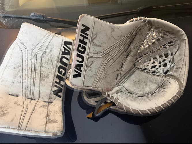 Vaughn Velocity V9 Regular (Used) Intermediate Glove and Blocker set.
