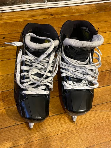 2018 Bauer Supreme S29 Hockey Goalie Skates Regular Width Size 5.5 (Used)