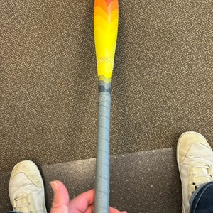 2024 Easton Hype Fire Composite USSSA Certified Bat (-10) 18 oz 28" (Used)