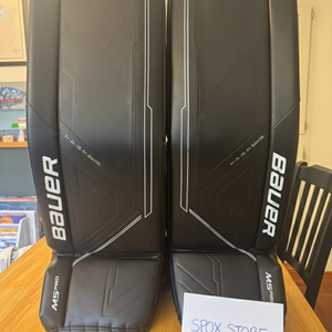 Bauer Supreme M5 Pro Goalie Leg Pads – 35" | +1.5" Extension (Used) (READ DESCRIPTION)