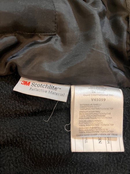 Kamik Max insulated ski jacket. Unisex Youth Medium (Used)