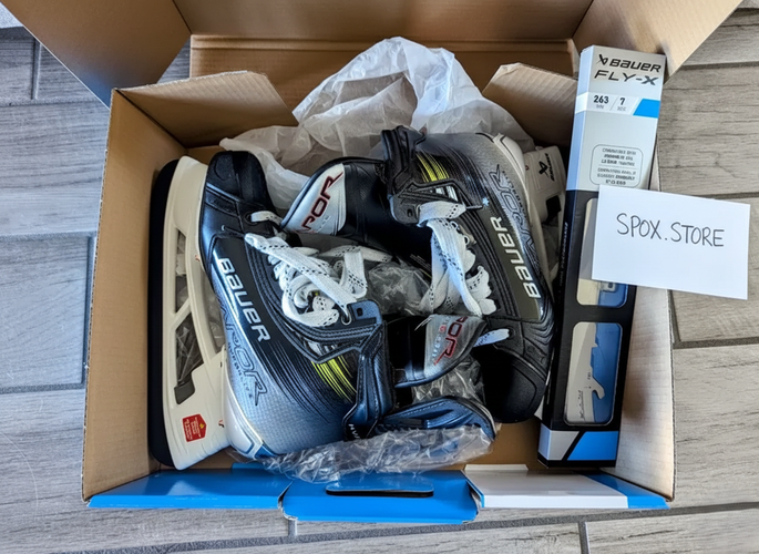 NEW Bauer Hyperlite 2 Goalie Pads – All White – Large (35+1) (READ DESCRIPTION)