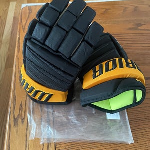 Warrior Alpha QX Pro Gloves 14" Pro Stock (New)