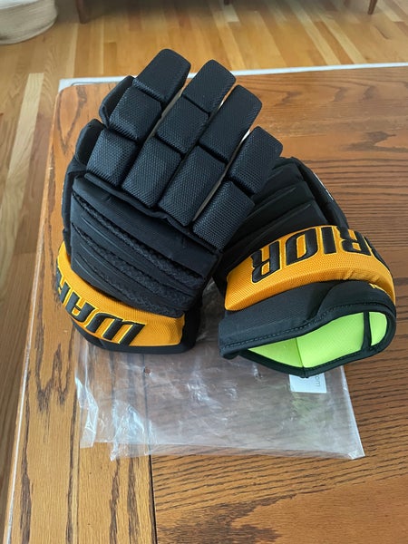 Warrior Alpha QX Pro Gloves 14" Pro Stock (New)