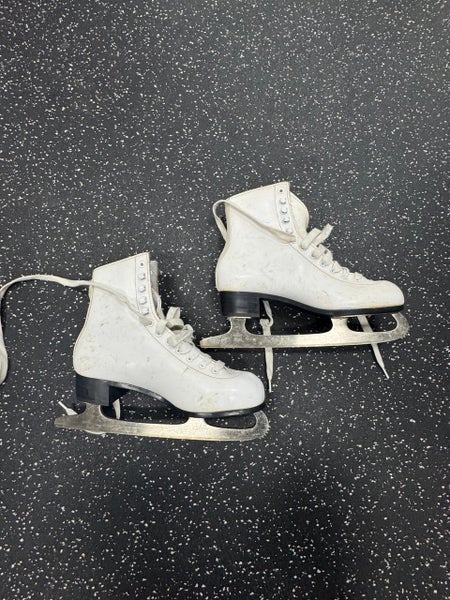 Used FIGURE SKATES WomensFigure Skate White Senior 7 11849-S000034038