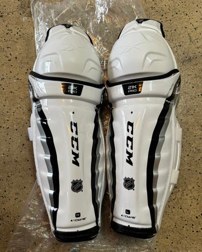 New Pro Stock CCM 16” 21k Pro Shin Pads