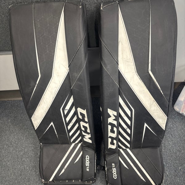 28" CCM Axis 1.5 Goalie Leg Pads (Used)