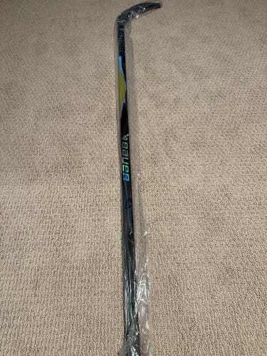 Intermediate Bauer Vapor FlyLite Left Hand Hockey Stick P90TM 65 Flex (New)