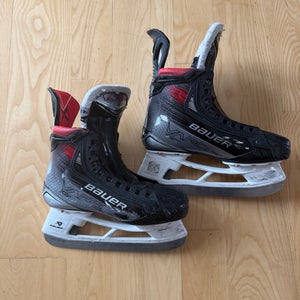 2024 Bauer Vapor 5x Pro Hockey Skates Pro Stock Size 4 (Used)