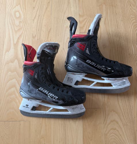 2024 Bauer Vapor 5x Pro Hockey Skates Pro Stock Size 4 (Used)