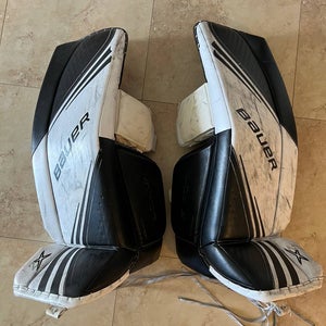 Medium Bauer Vapor 2X Goalie Leg Pads (Used)