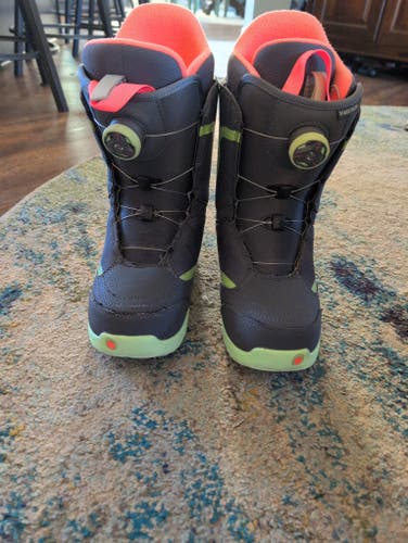 Women's Size M 6.5 (W 7.5) Burton Imprint 1 Snowboard Boots All Mountain (Used)