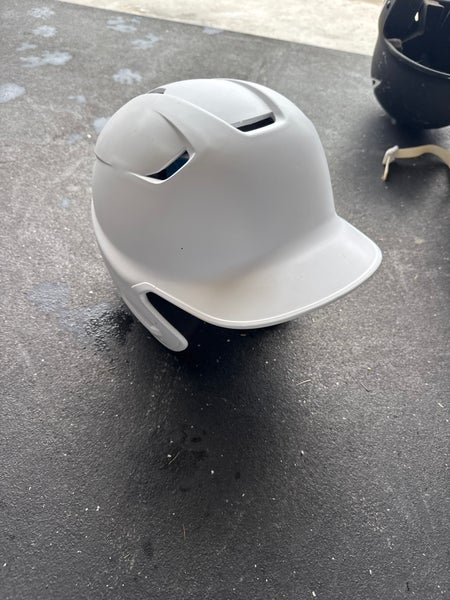 Large Easton Z5 2.0 Batting Helmet (New)