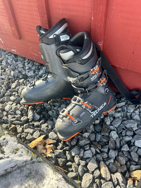 Mondo 28 & 28.5 Men's Tecnica All Mountain Mach Sport Ski Boots (Used)