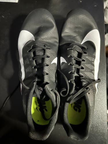 Nike track shoes basically brand new comes with spikes and tool