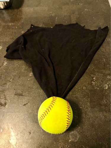 (Used) Regulation size 12 inch parachute ball.